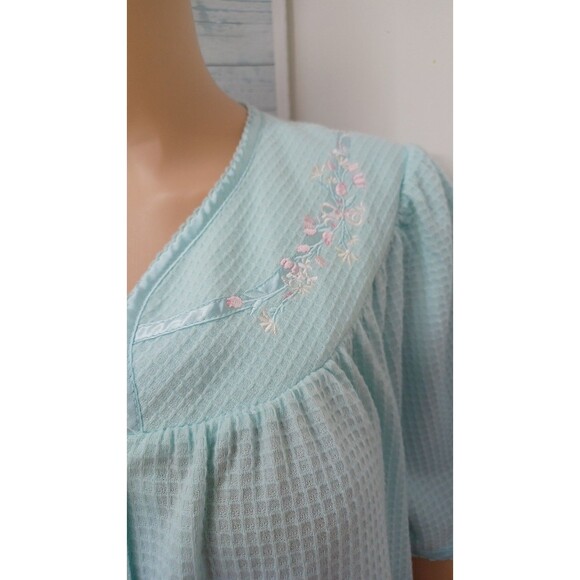Jasmine Rose Robe Green Snap Dress Housecoat Sz M Waffle - Picture 3 of 7